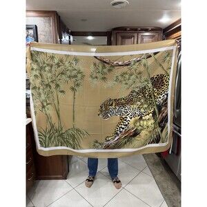 Franco Laurent’s Cheetah Scarf